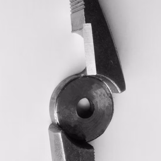 Hand Tools Production Line Produce Manufacturing CNC Cutting Edge Milling Pliers Machine